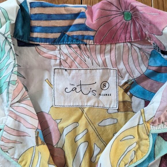 The Cats Pajamas Women's Tropical Collared Lightweight Top - Picture 4 of 4